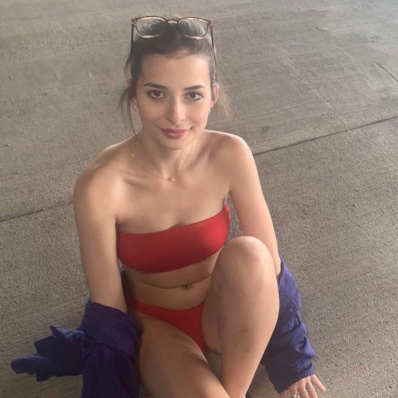 RED SWIMSUIT STRAPLESS - Picture 5 of 5